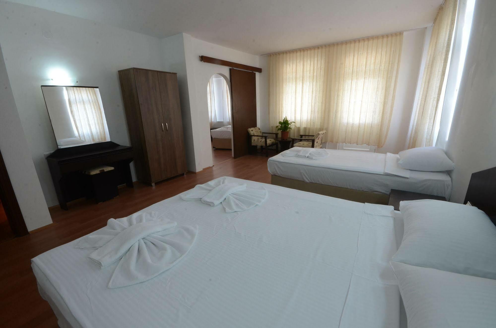 Matiasos Hotel Гореме Экстерьер фото